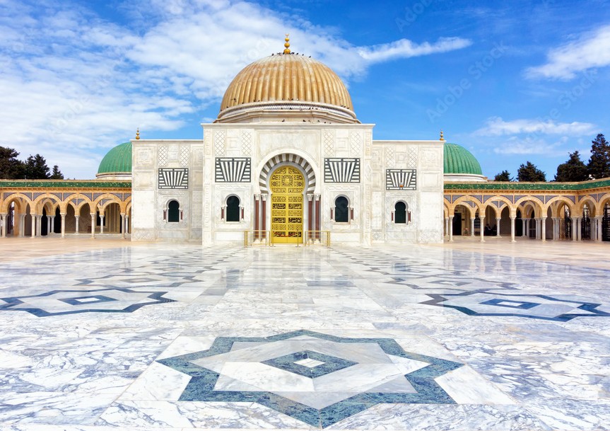 El Jem : Le Colosse Romain du Désert Africain